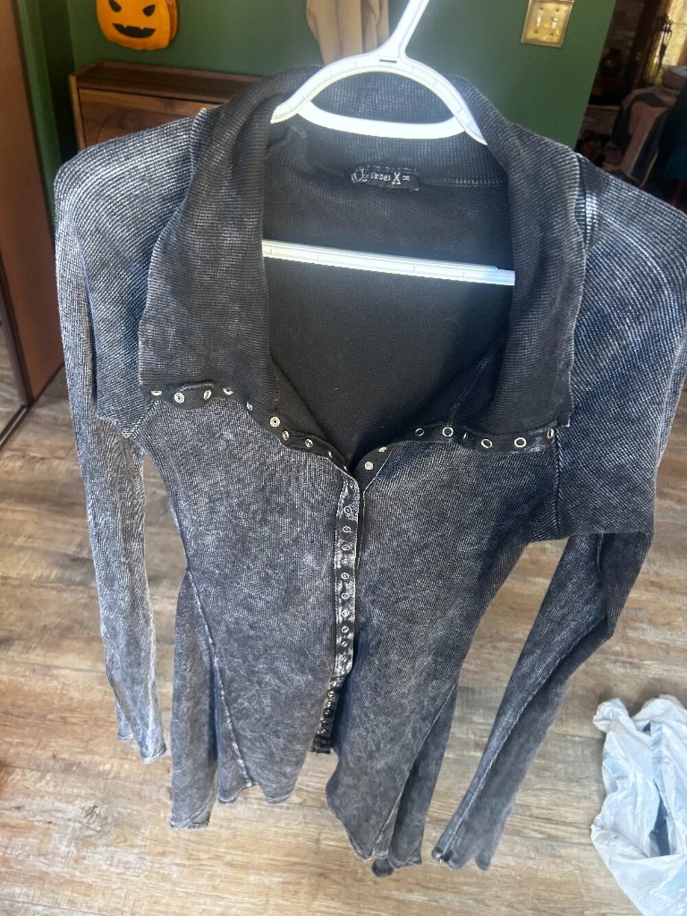 Womens Medium Long sleeve tunic Urban X